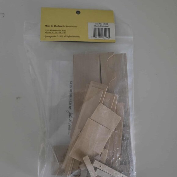 NWT Houseworks Shenandoah Designs Hutch Cupboard Doll House Miniature Kit - Picture 5 of 5